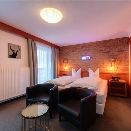Hotel Pension Kirchplatz St Anton am Arlberg Eksteriør billede