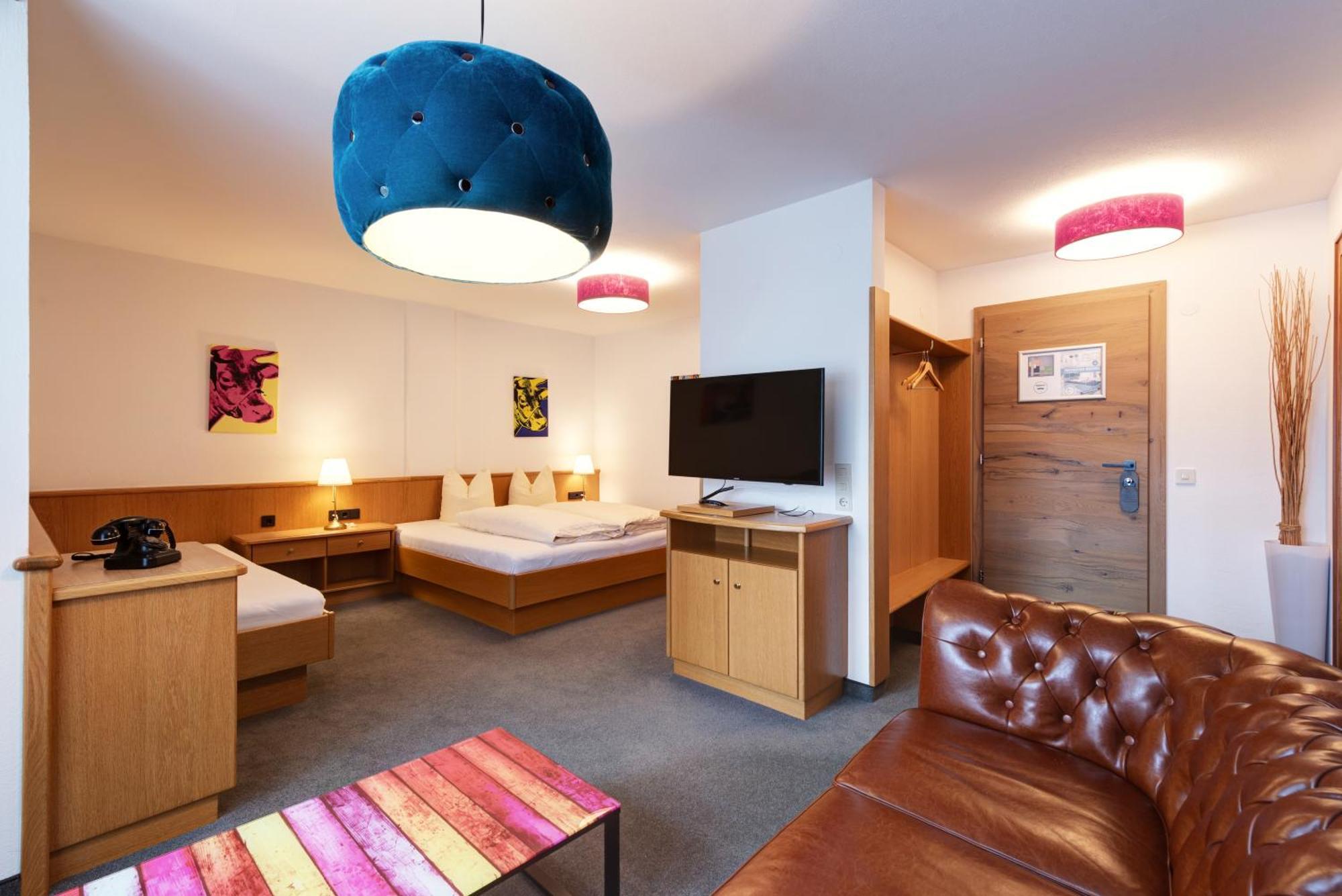 Hotel Pension Kirchplatz St Anton am Arlberg Eksteriør billede